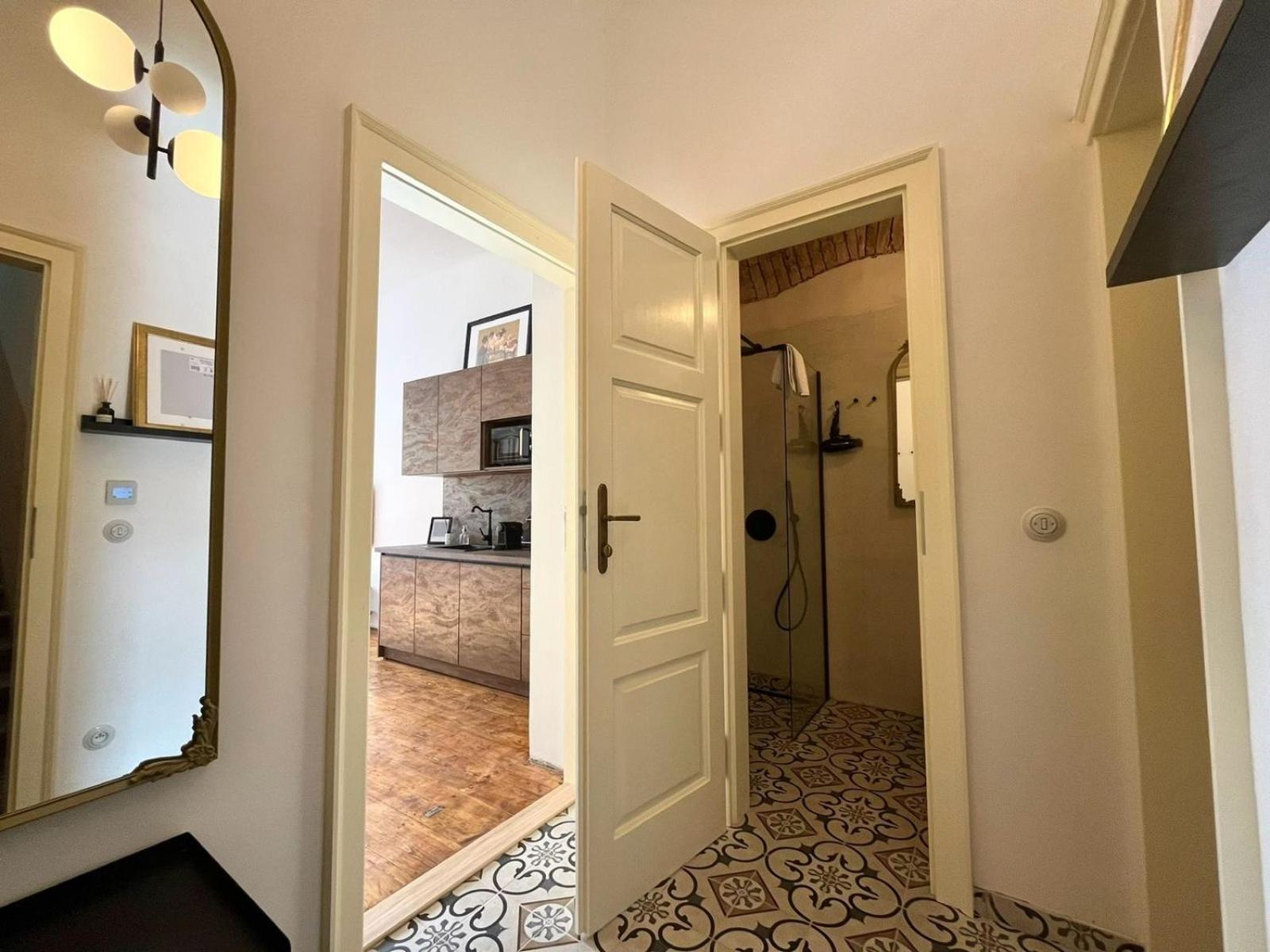 Apartma Aida 1908 Karlovy Vary Exterior photo